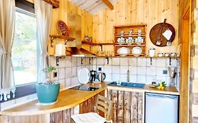 Kartalia Wooden Studios